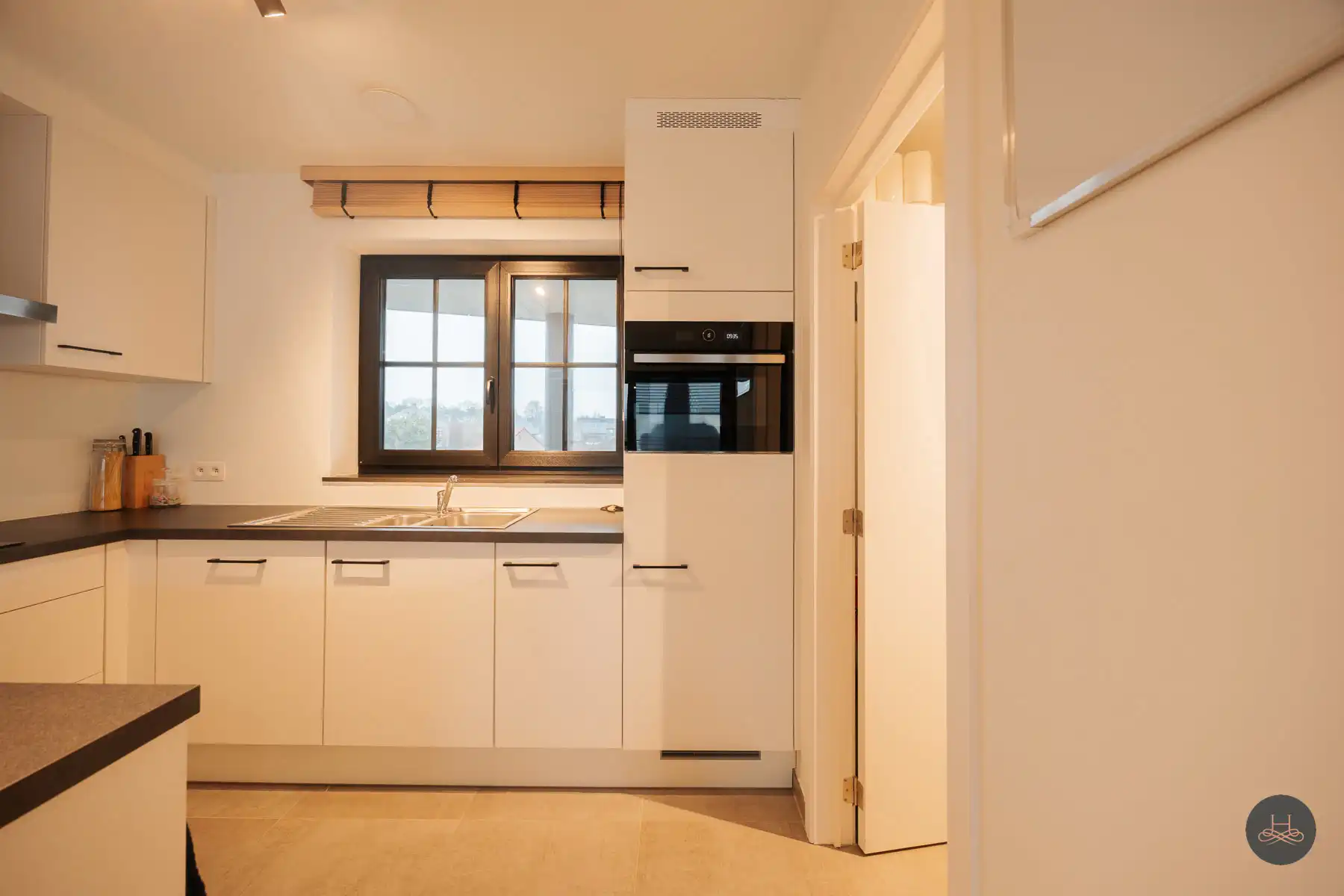 Energiezuinig, modern duplex appartement uit 2022 met terras foto 10