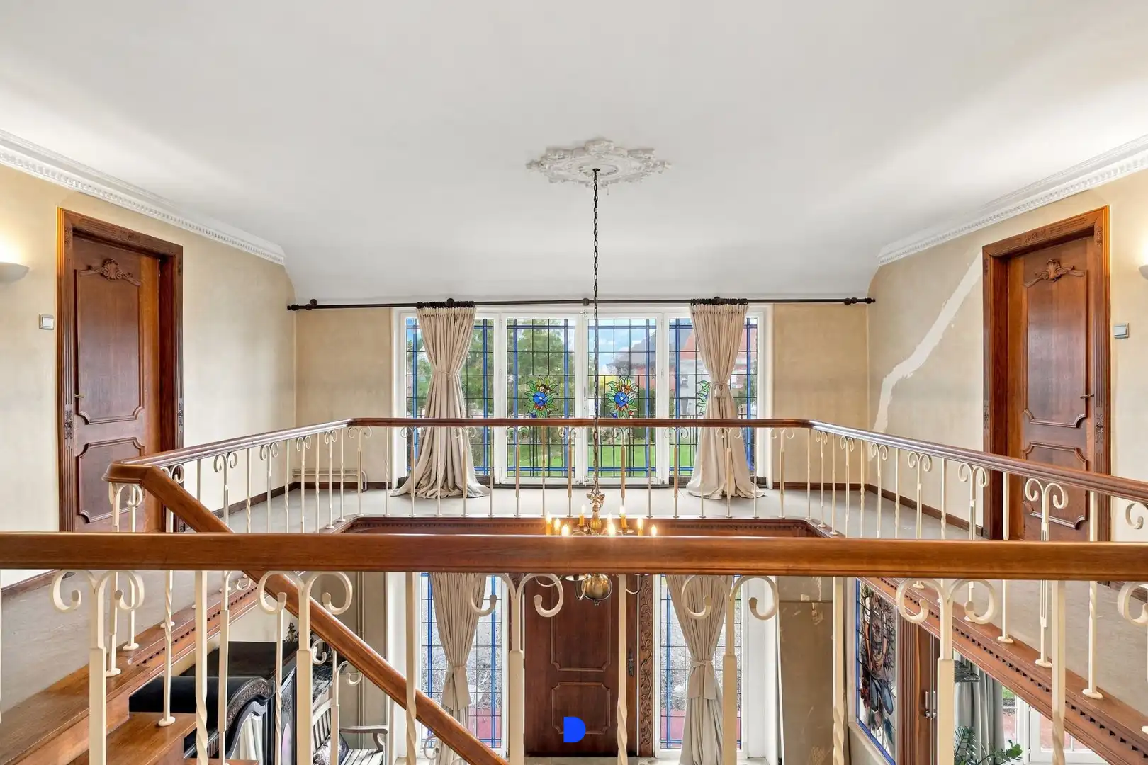 Ruime villa op een perceel van 2.877m² foto 5