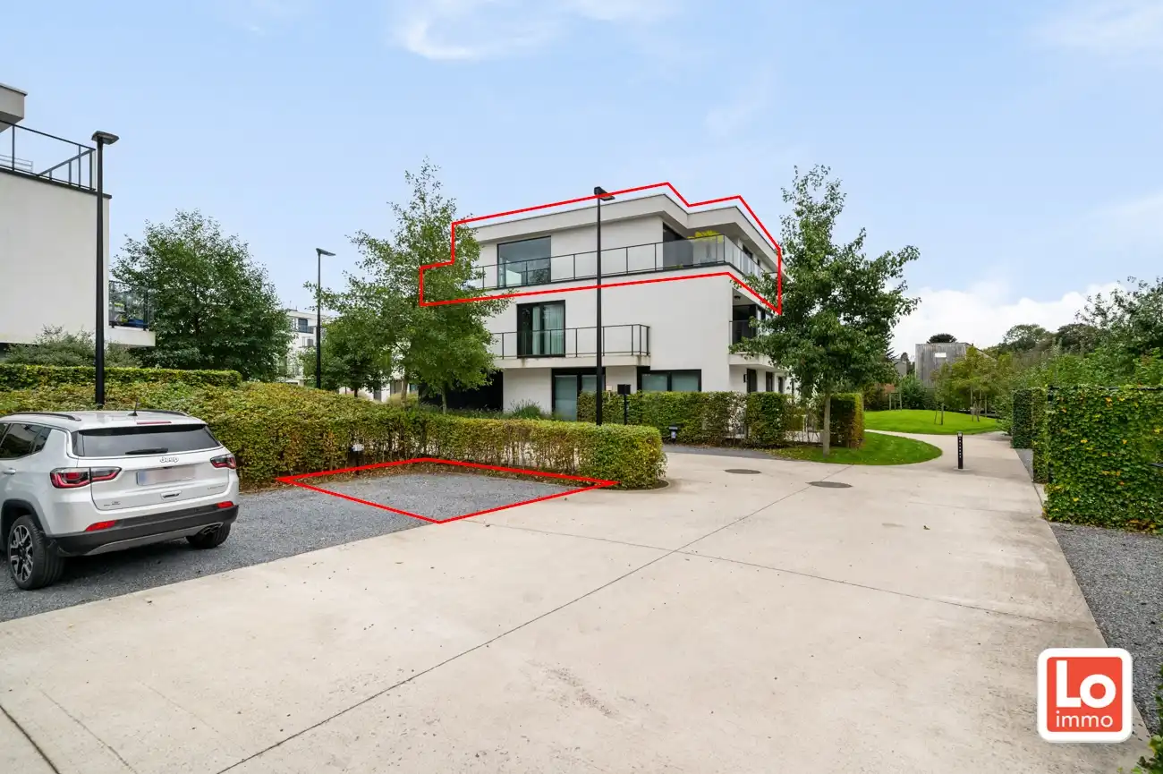 VERKOCHT! Luxe Penthouse met 1 slaapkamer en 2 grote terrassen op een topligging in het centrum van Lochristi! foto 15