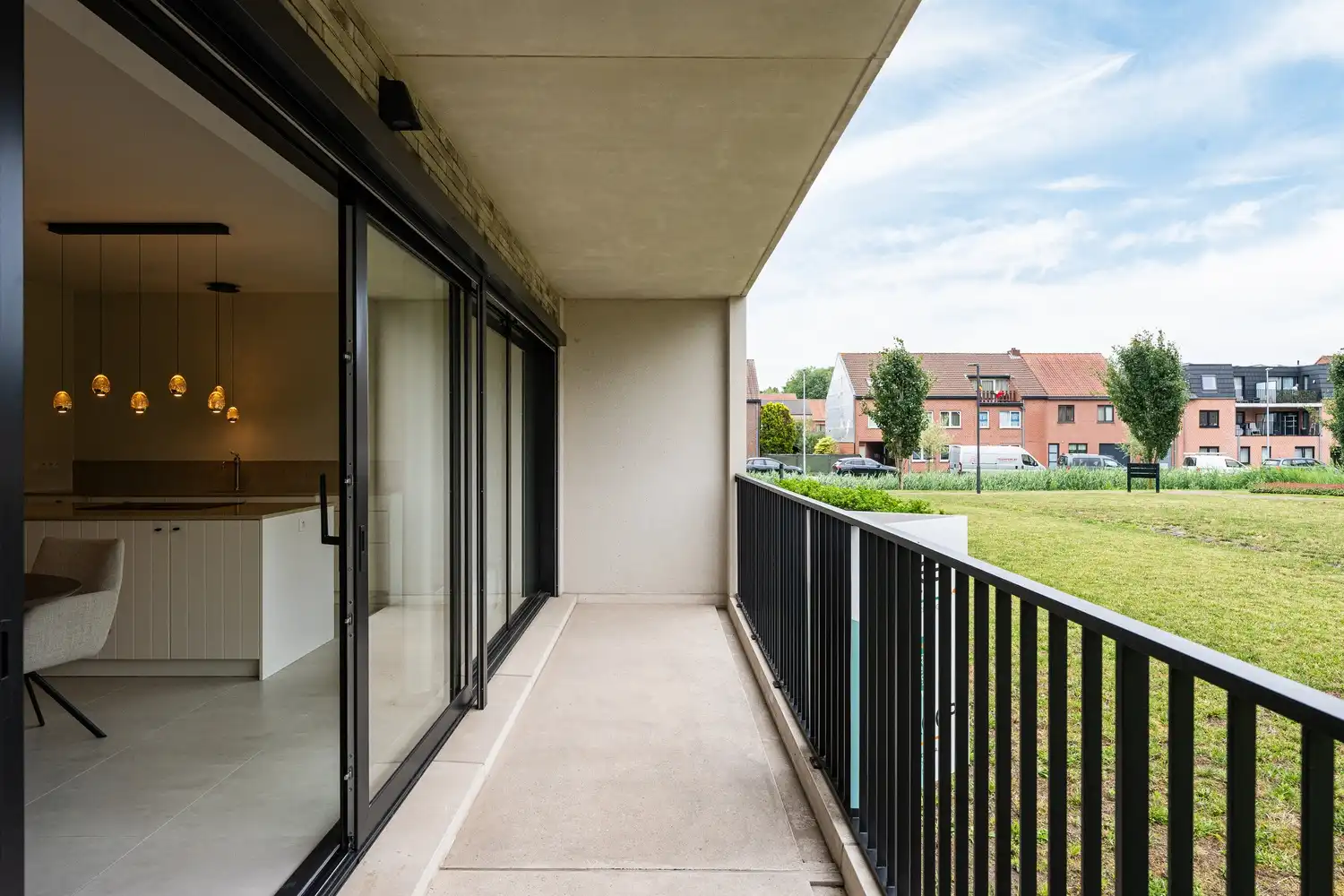 Hoogwaardig afgewerkt appartement met garage en ruim terras foto 19