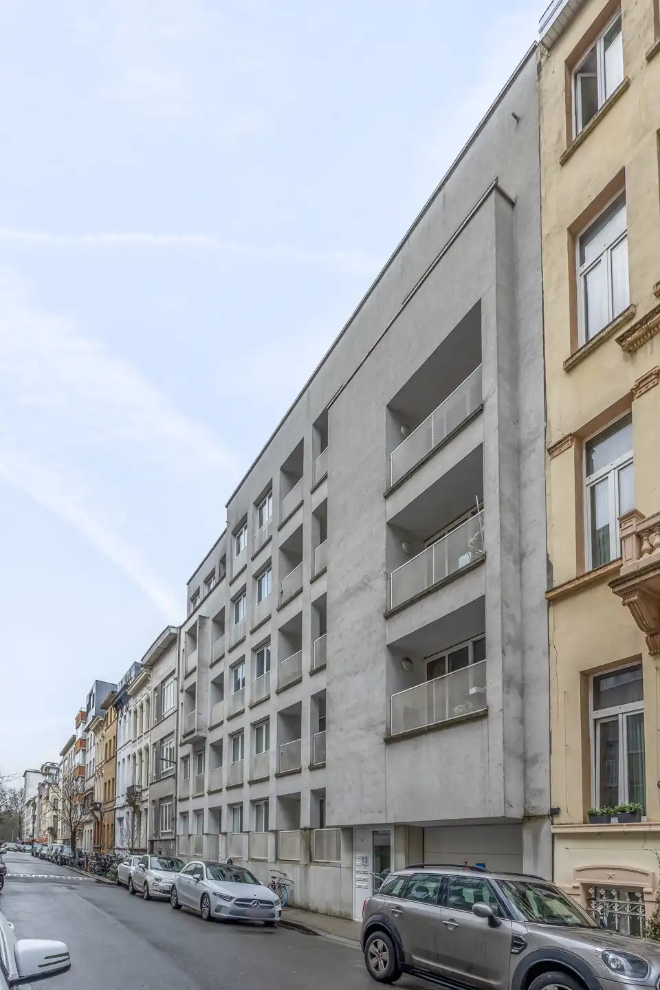 Instapklaar 2-slaapkamerappartement aan Antwerpen-Centraal foto 2