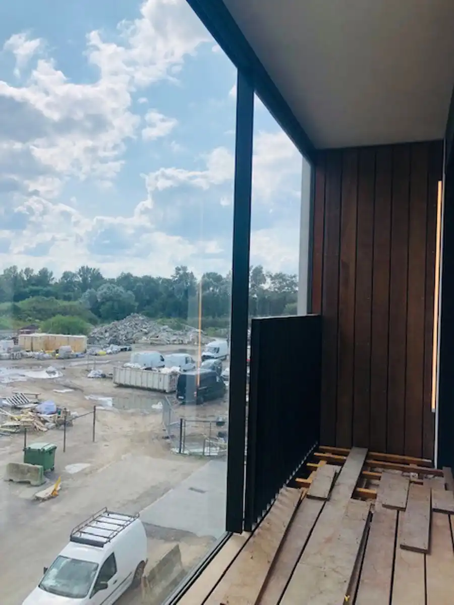 Uniek 2 slpk appartement met 2 terrassen (Nieuw Zuid) foto 4