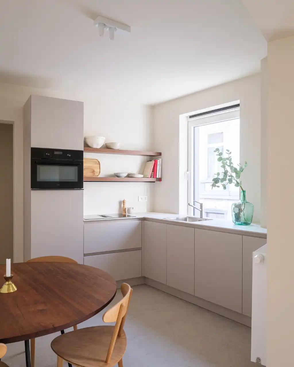 Hoogwaardig gerenoveerd duplex appartement met zonnig terras in het centrum van Gent foto 12