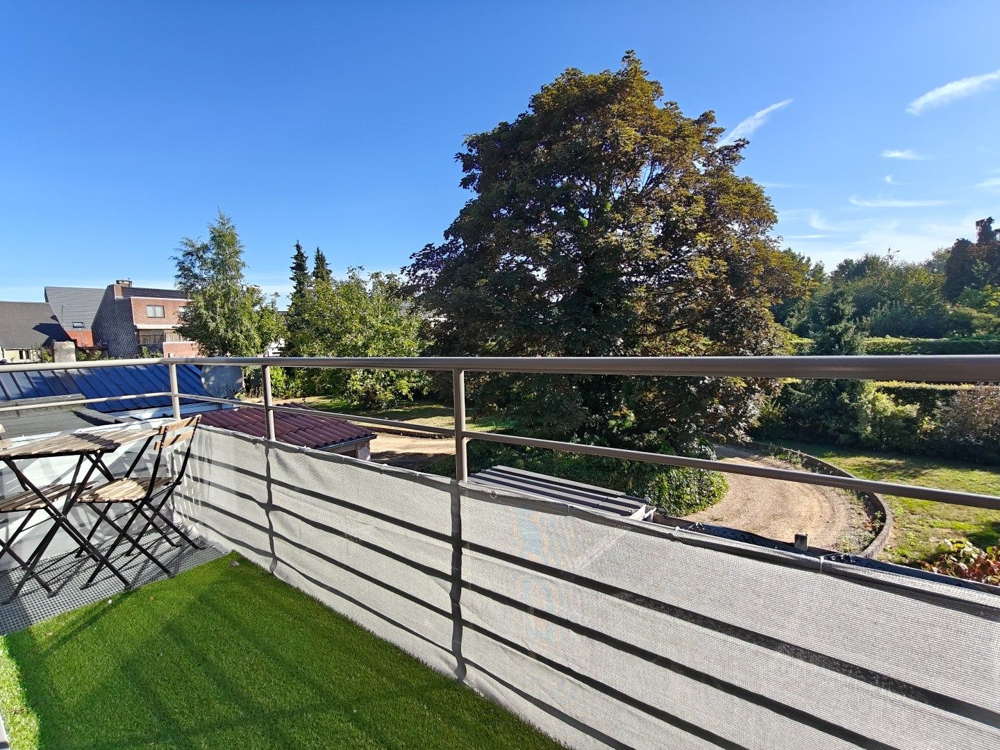 Prachtige rijwoning te huur in Overmere! foto 5