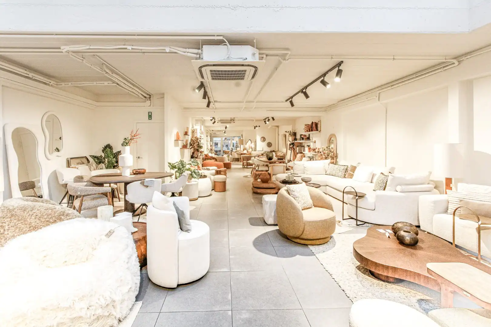 Verhuurd handelspand te koop Lippenslaan 253  foto 7