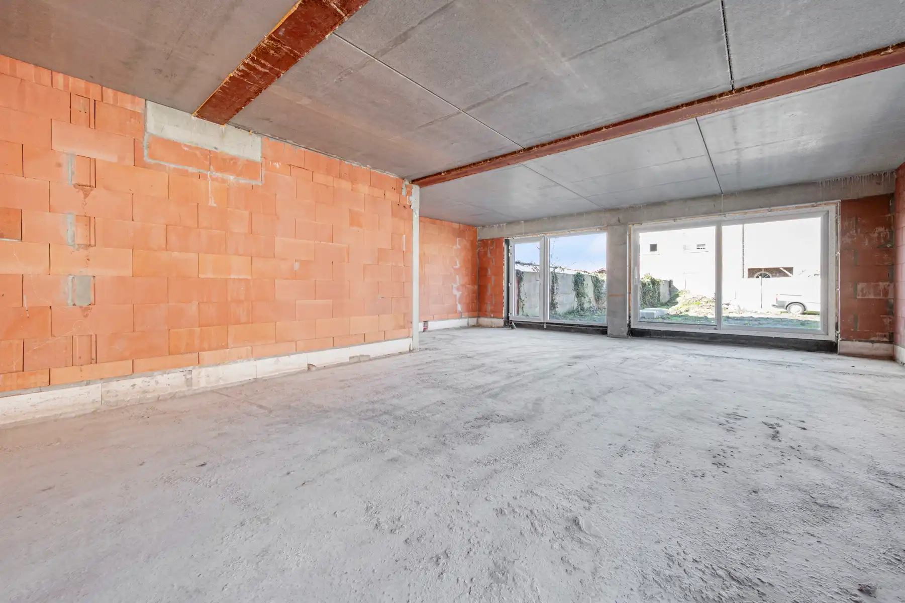 Ruime nieuwbouwwoning foto 8