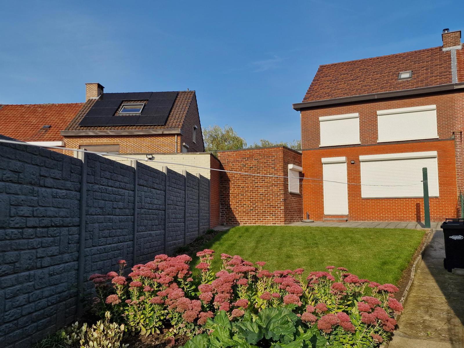 Goed onderhouden woning 4 slpks te Landen foto 26