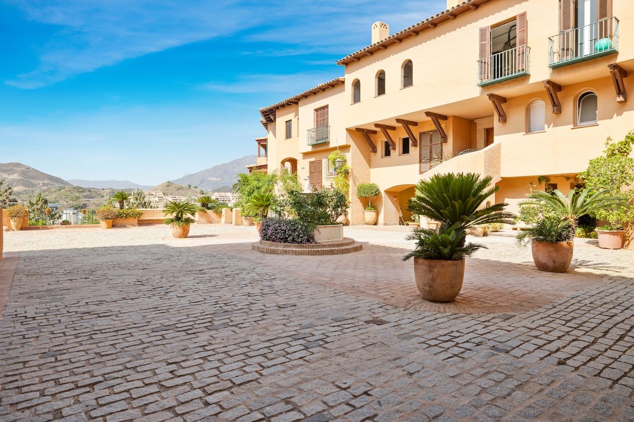 VOLLEDIG GERENOVEERDE DUPLEX PENTHOUSE IN NUEVA ANDALUCIA: TOPLOCATIE foto 21