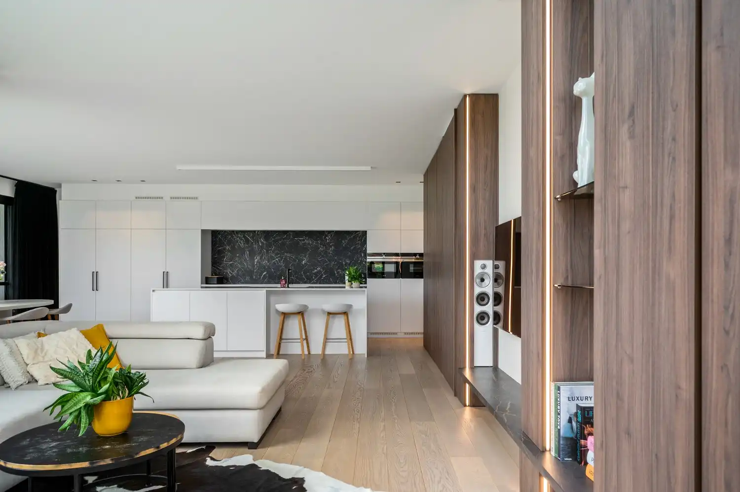 Hoogwaardig afgewerkte villa te Begijnendijk foto 2