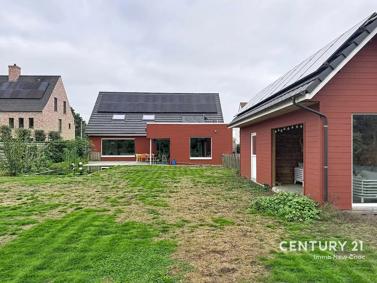 Scandinavisch wonen in harmonie met de natuur: Exclusieve villa in Damme foto 4