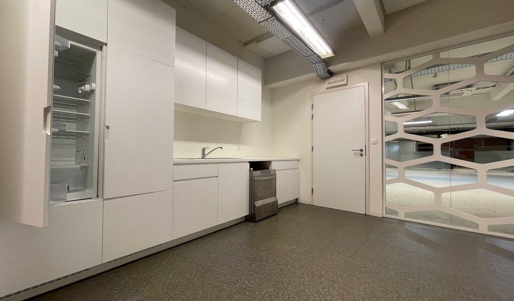 High-end kantoren te huur in Metro Building in Antwerpen foto 18