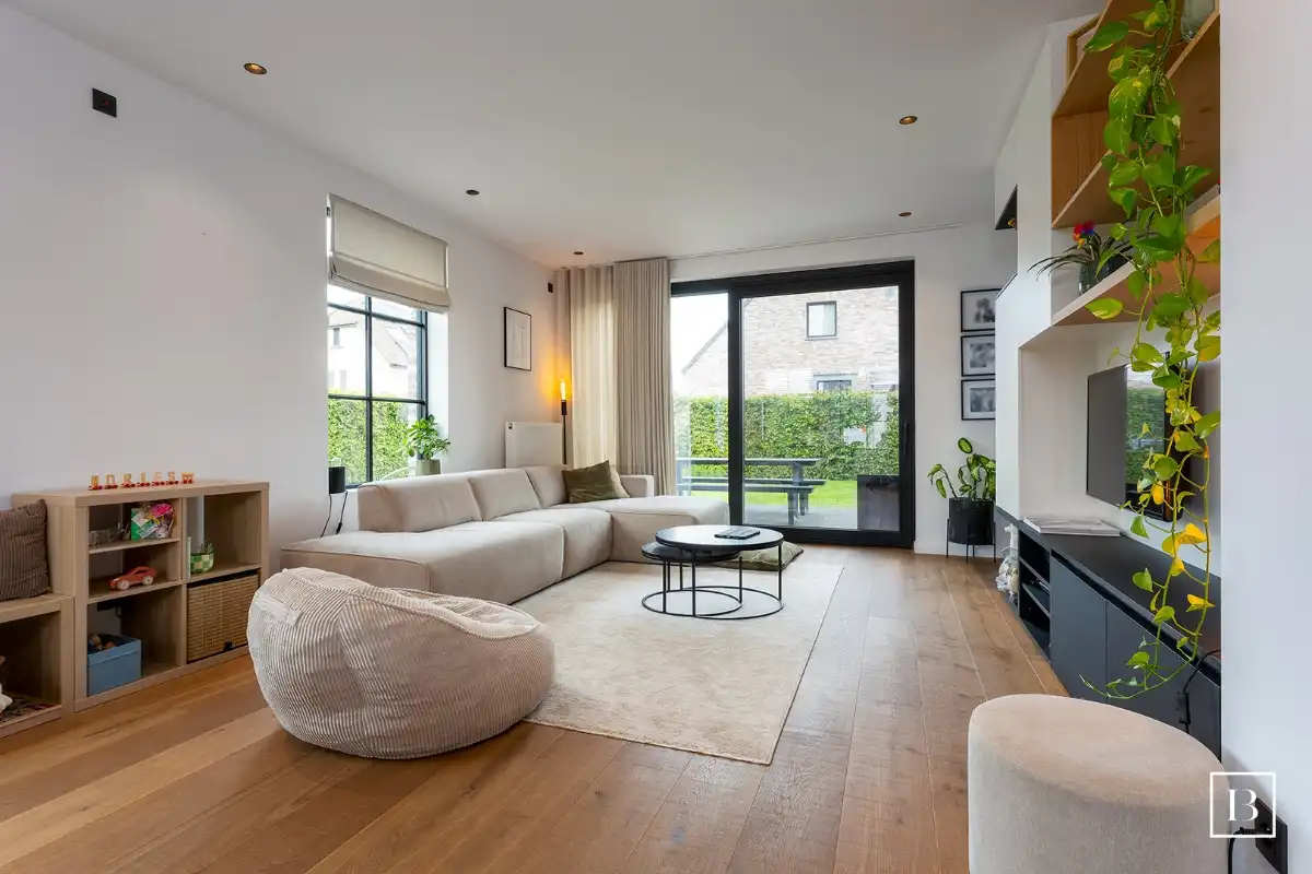 Energiezuinig woning met hoogwaardige afwerking te Jabbeke foto 6