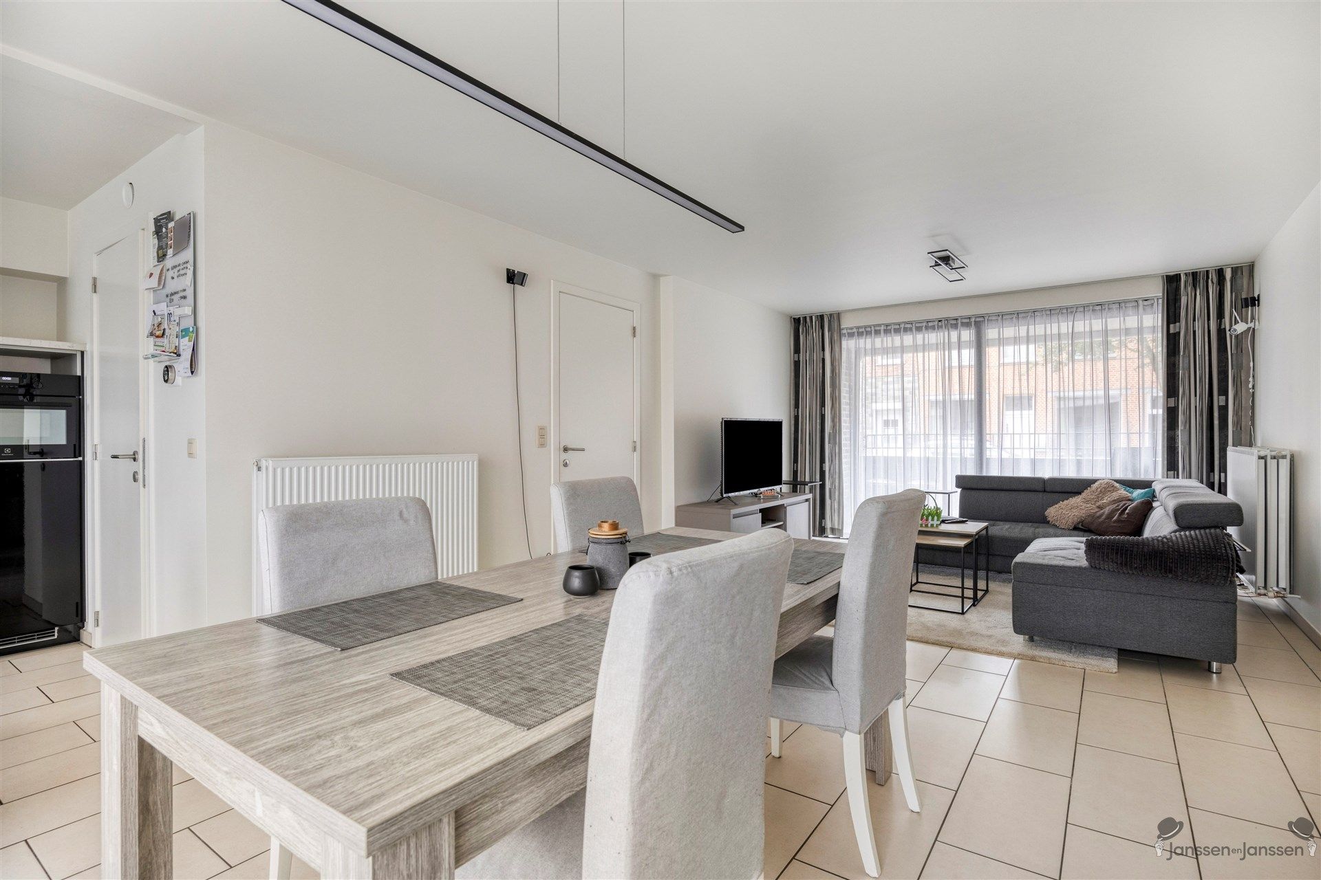 Gelijkvloers appartement met tuin in het centrum van Leopoldsburg foto 6