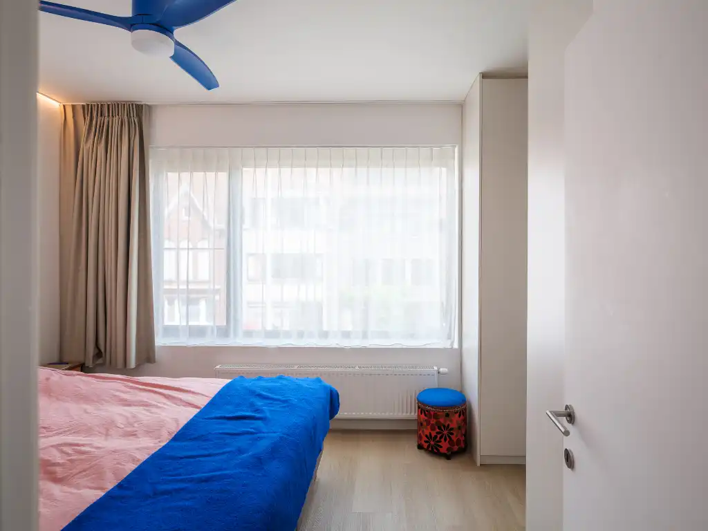 Karaktervol gerenoveerde gezinswoning met o.m. vier slaapkamers en twee badkamers foto 15
