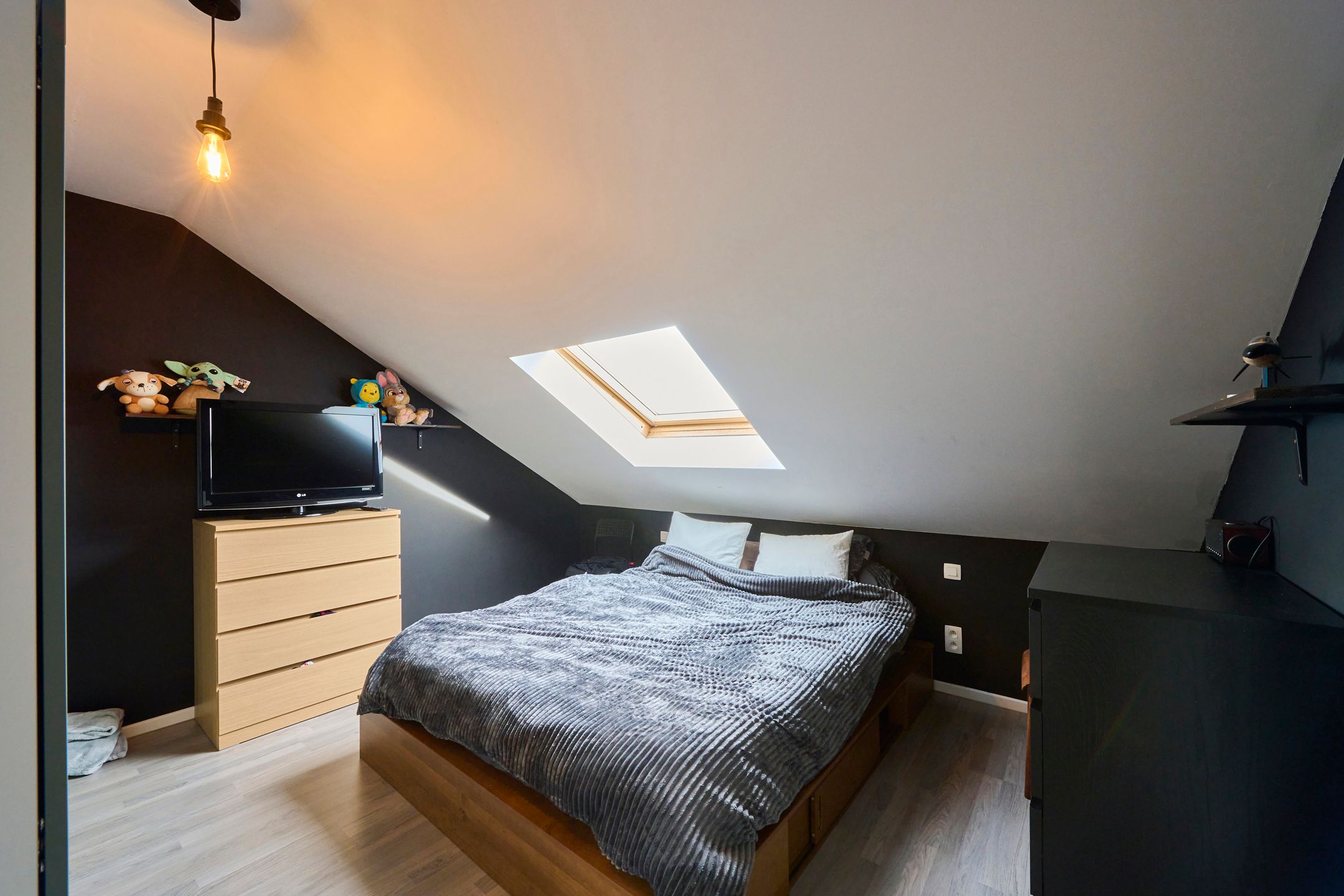 Zeer ruime duplex met 3 slaapkamers foto 8