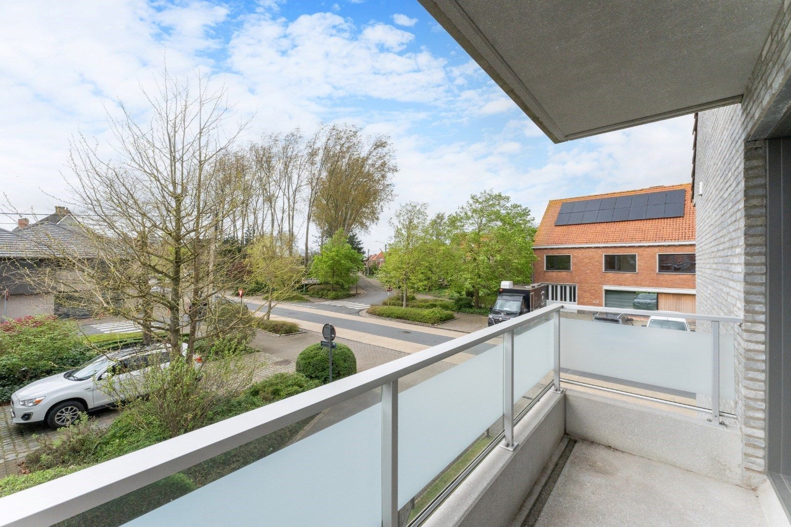 Recent 2-slaapkamer appartement (99m²) met ruim terras te Leke!  foto 15