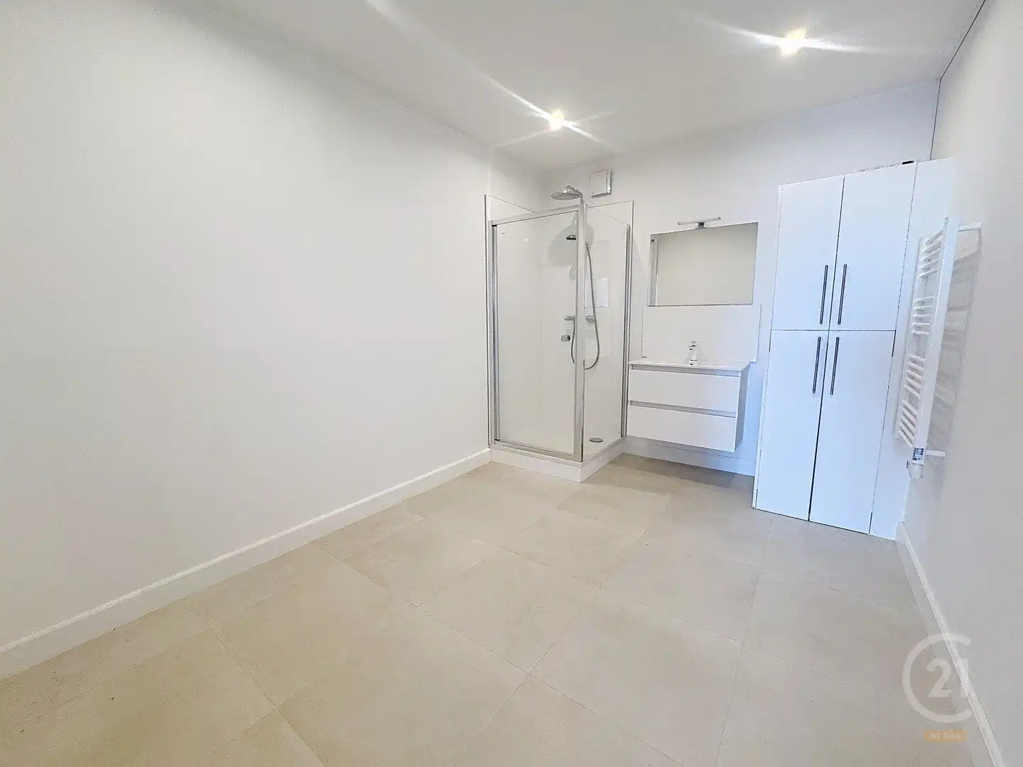 Volledig gerenoveerd gelijkvloers appartement aan de Zeedijk van Westende foto 9