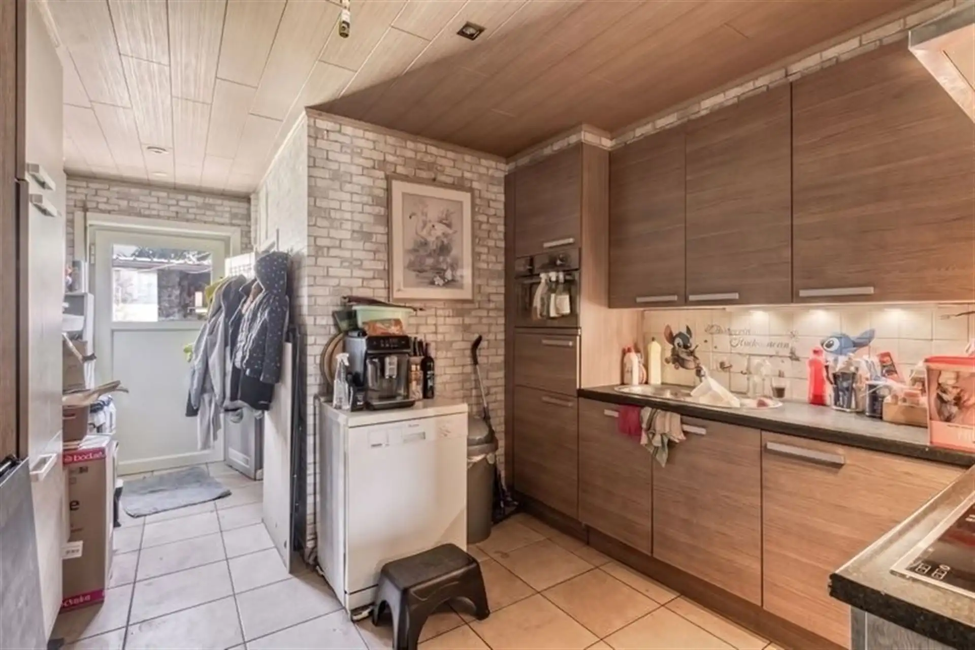 Goed gelegen degelijk huis in Eine. foto 5