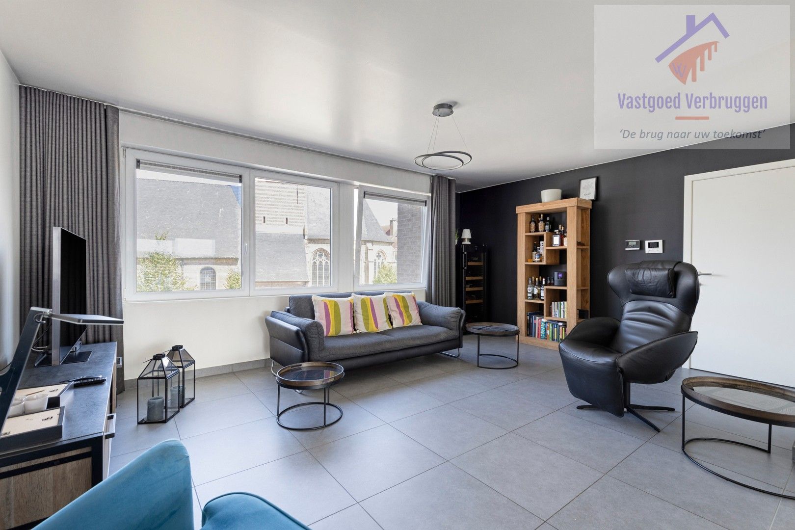 Instapklaar appartement met zuidgericht terras, zonnepanelen en topafwerking in hartje Nieuwerkerken foto 6