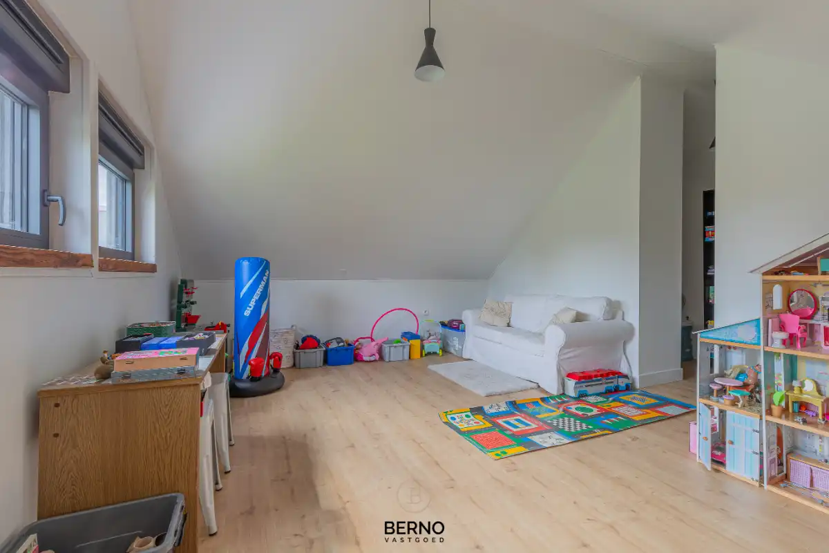 Recent gerenoveerde landelijke woning met uitzonderlijke tuin op 1.856 m² foto 15