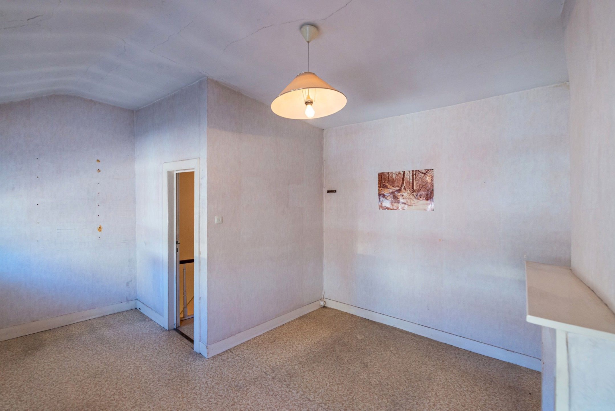 Te renoveren woning met potentieel in het hart van Audergem foto 14