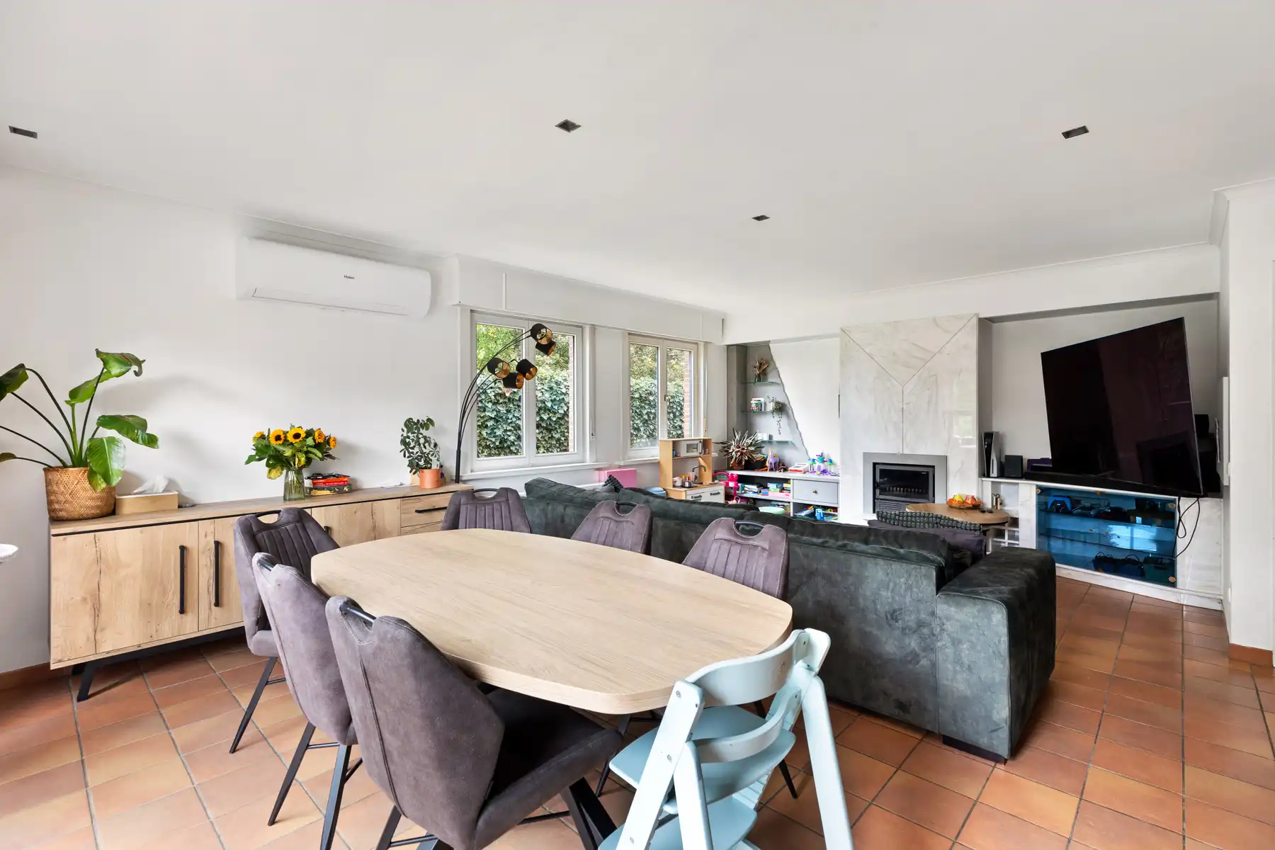 Instapklare woning met tuin in rustige wijk Aartselaar foto 3