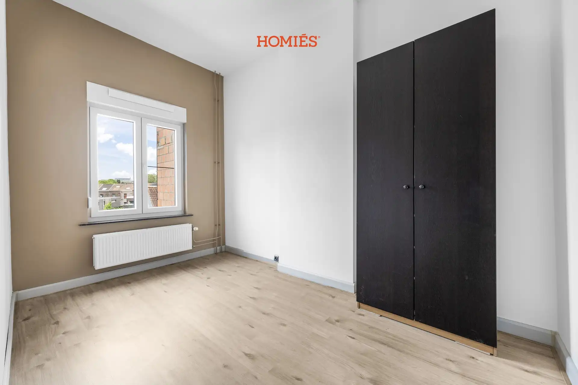 Gerenoveerde centrumwoning met 5 slaapkamers en staanplaats! foto 16