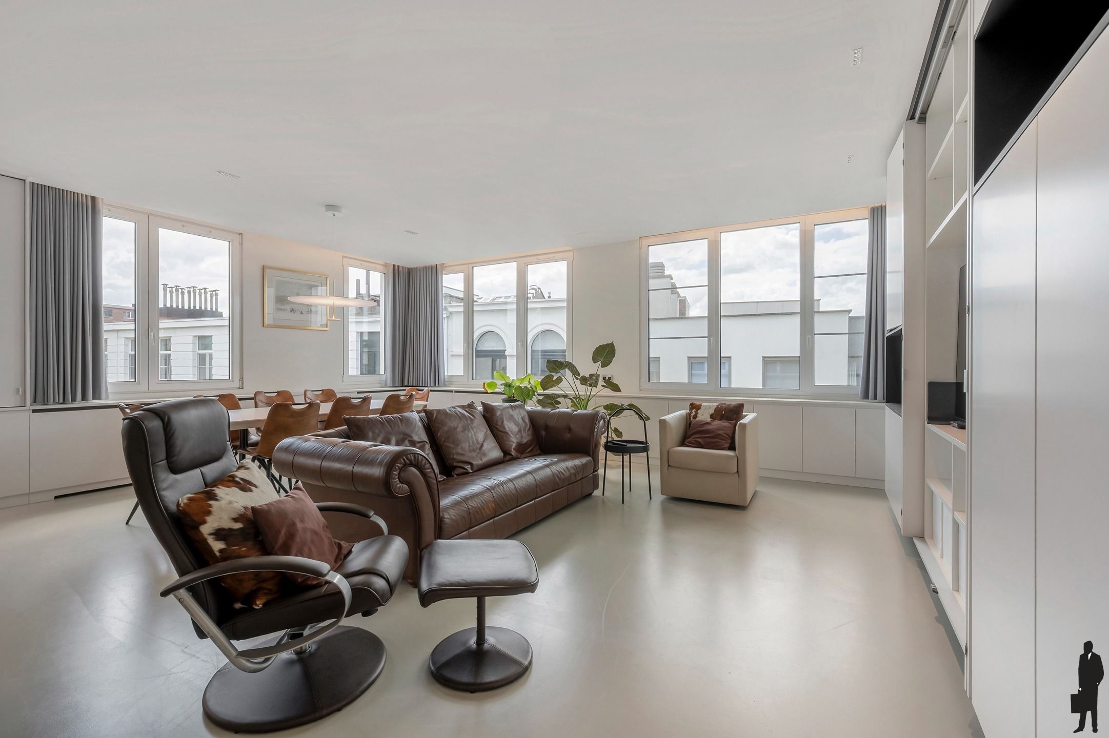 Luxueus afgewerkte penthouse met privé-lift op toplocatie. foto 3