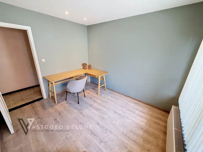 Woning met 3 slaapkamers op uitzonderlijk perceel van 1,63 hectare in groene omgeving foto 16