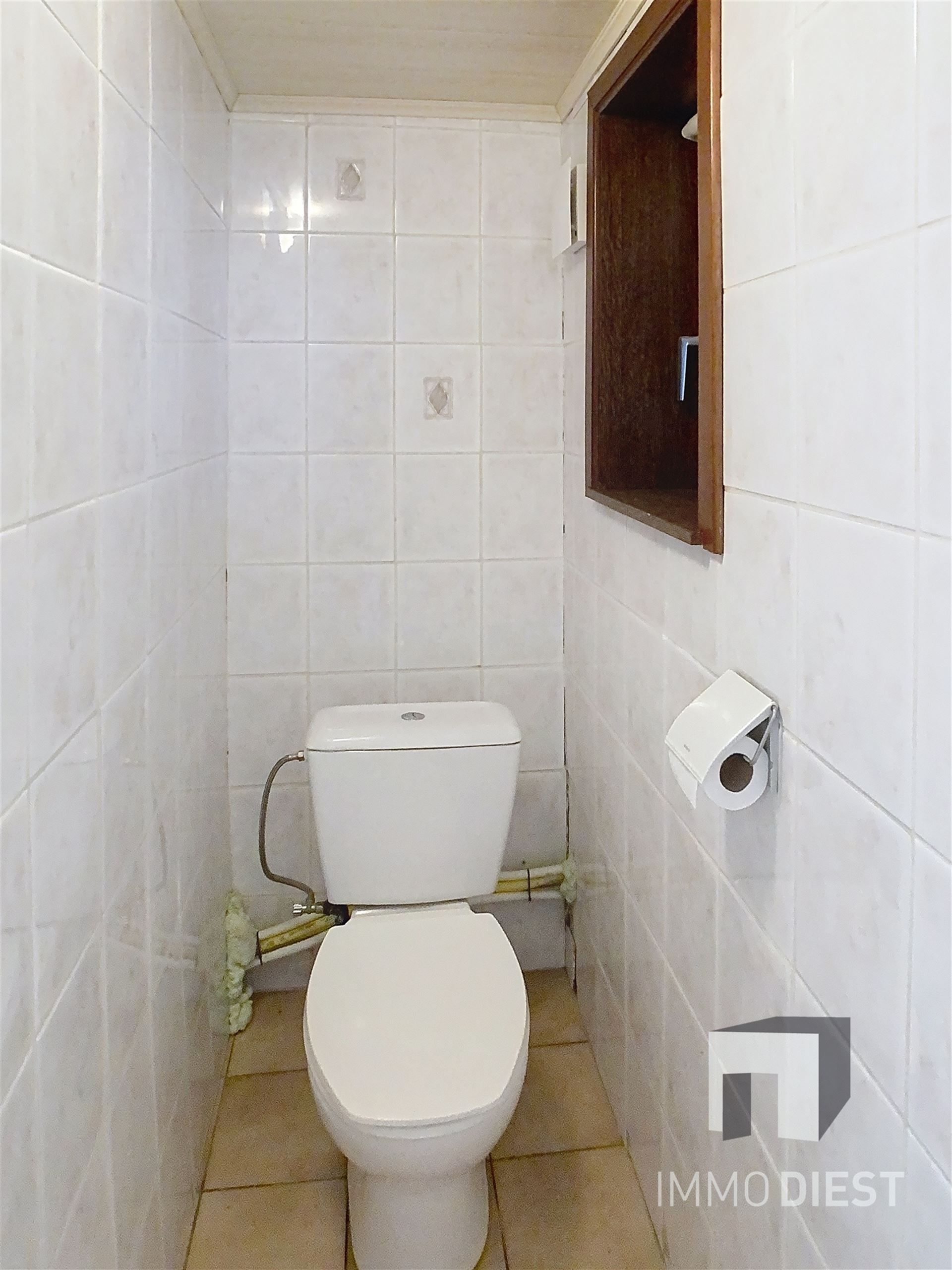 Gezellige rijwoning met terras en tuin foto 16