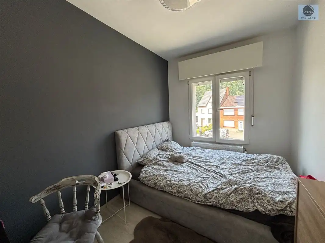 GERENOVEERDE WONING MET 3 SLAAPKAMERS foto 9