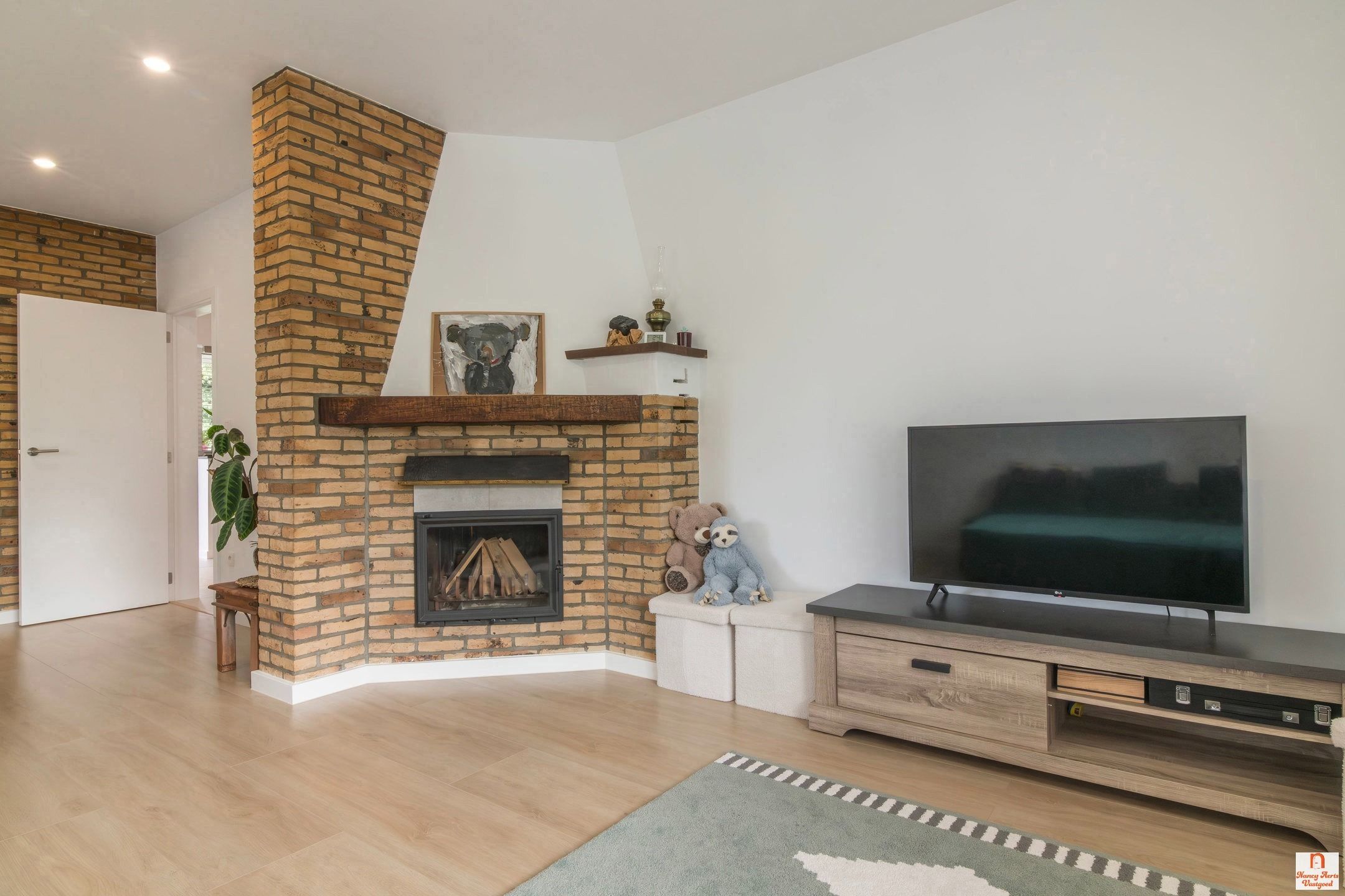 Grondig gerenoveerde splitlevelwoning in een rustige straat foto 8