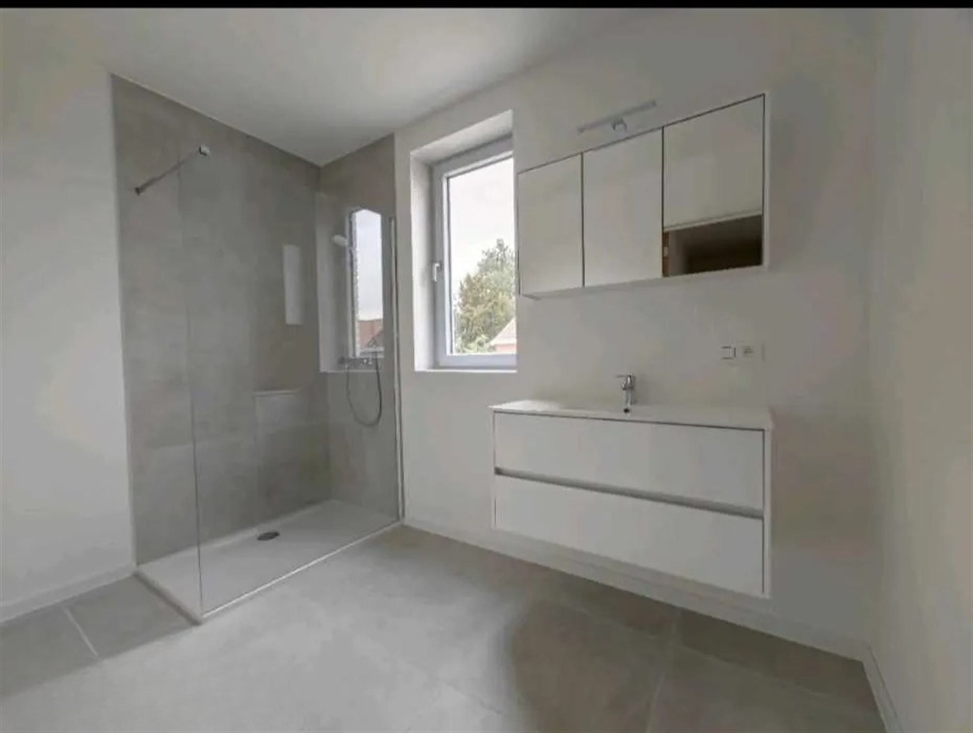 Prachtig nieuwbouwappartement op een gunstige locatie foto 5