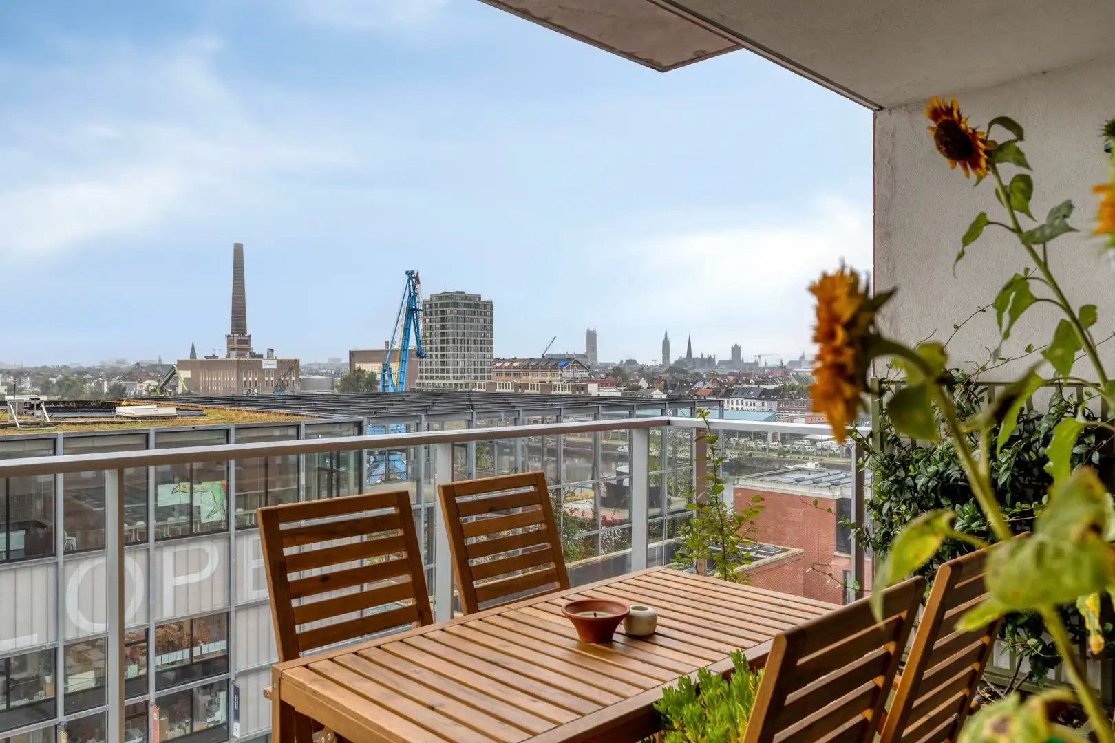 Luxueus 3-slaapkamerappartement in De Faar foto 9