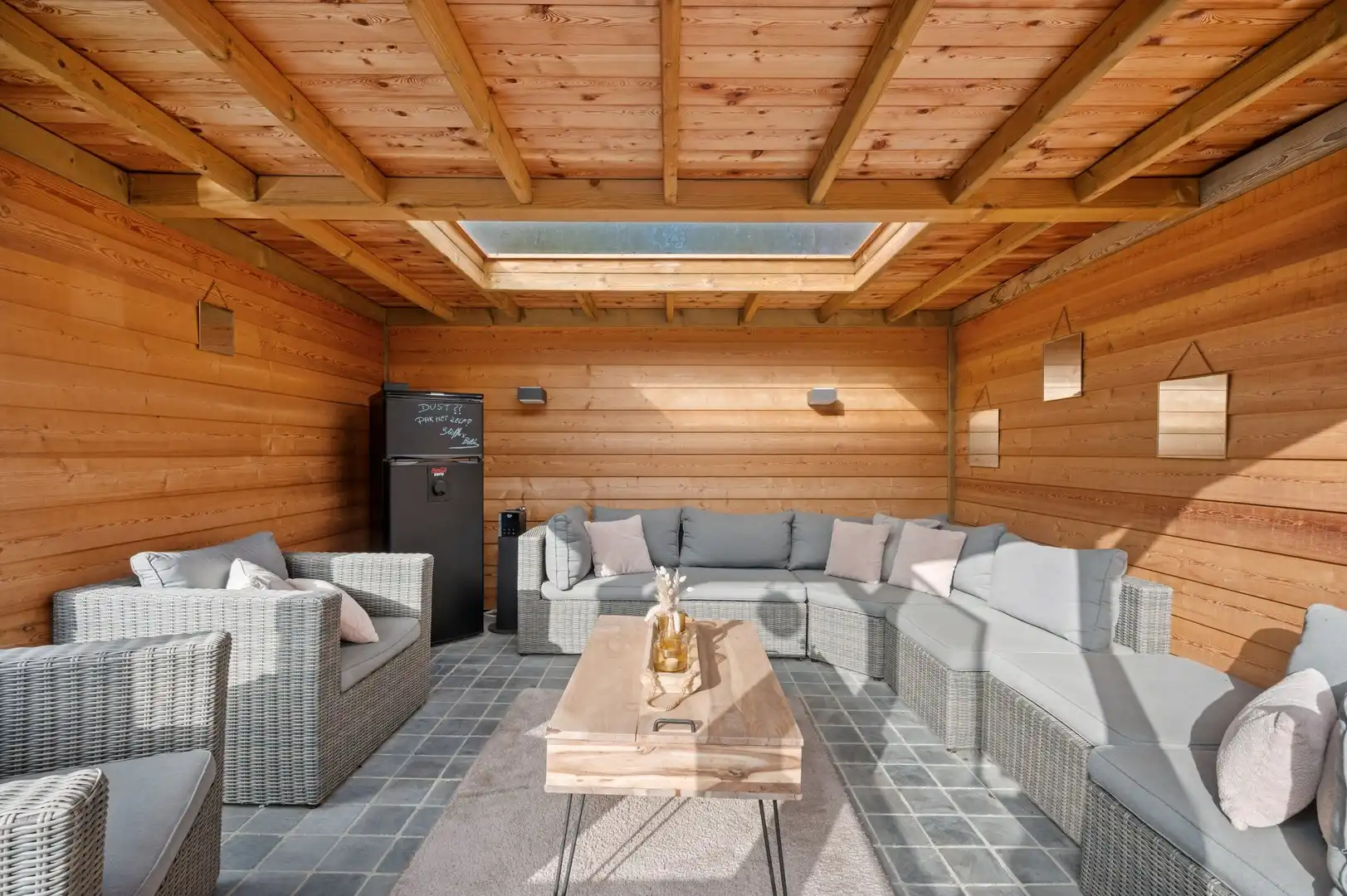 Instapklare en energiezuinige villa met zwembad en loods aan de voet van de Vlaamse Ardennen met heel veel privacy foto 10