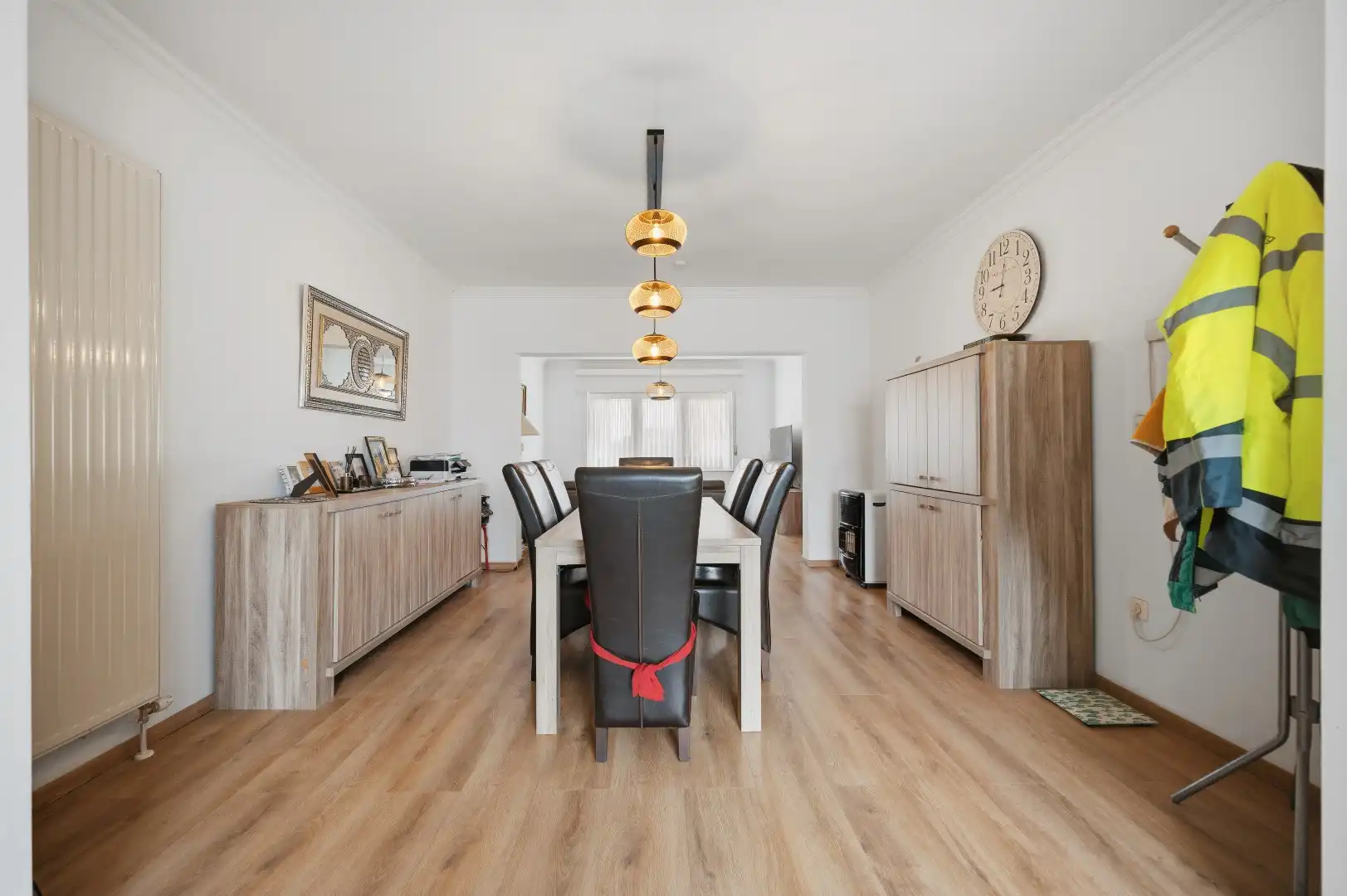 Gerenoveerde HOB met tuin, garage en 3 slpks met opslagmog. foto 12