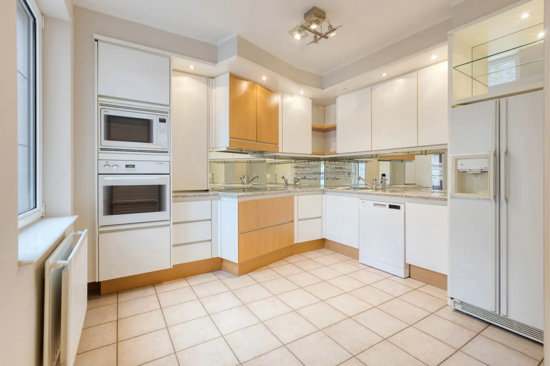 Appartement te huur foto 11