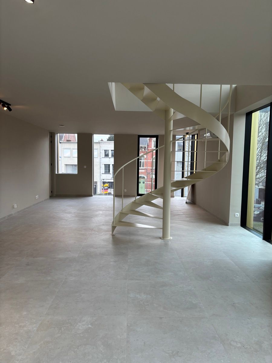 Luxueus nieuwbouw duplex appartement te huur foto 5