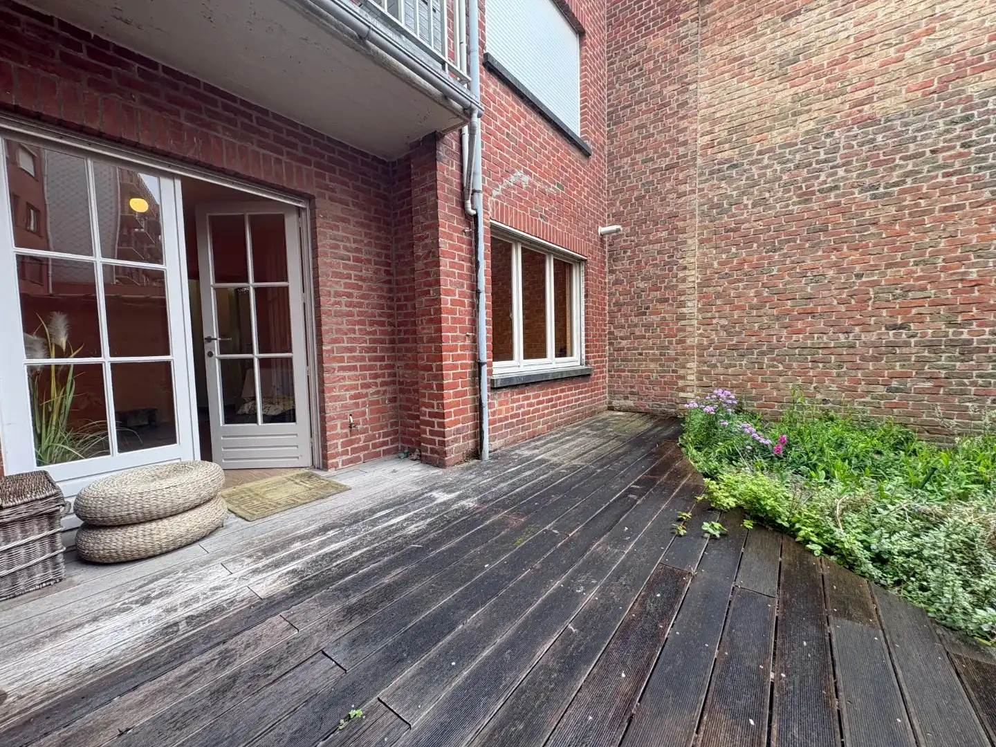 Gelijkvloers appartement met tuintje op toplocatie nabij zee foto 18