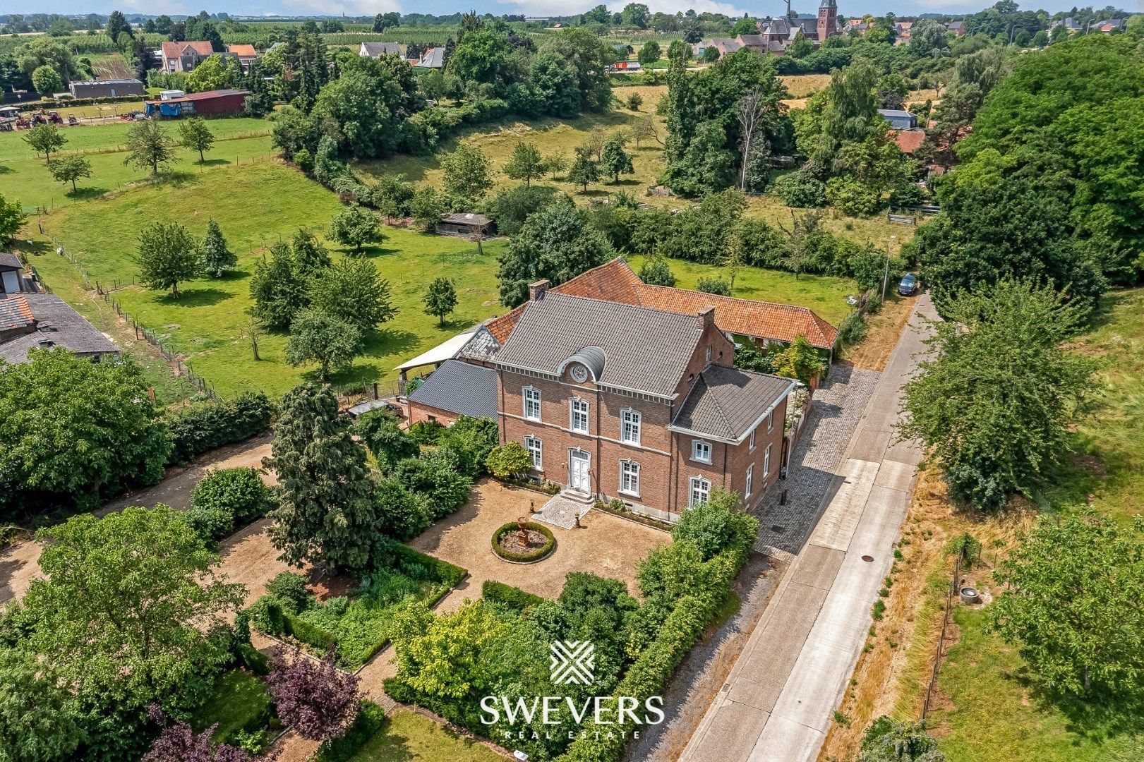 Exclusief herenhuis op 2ha 4a in het mooie Haspengouw foto 46