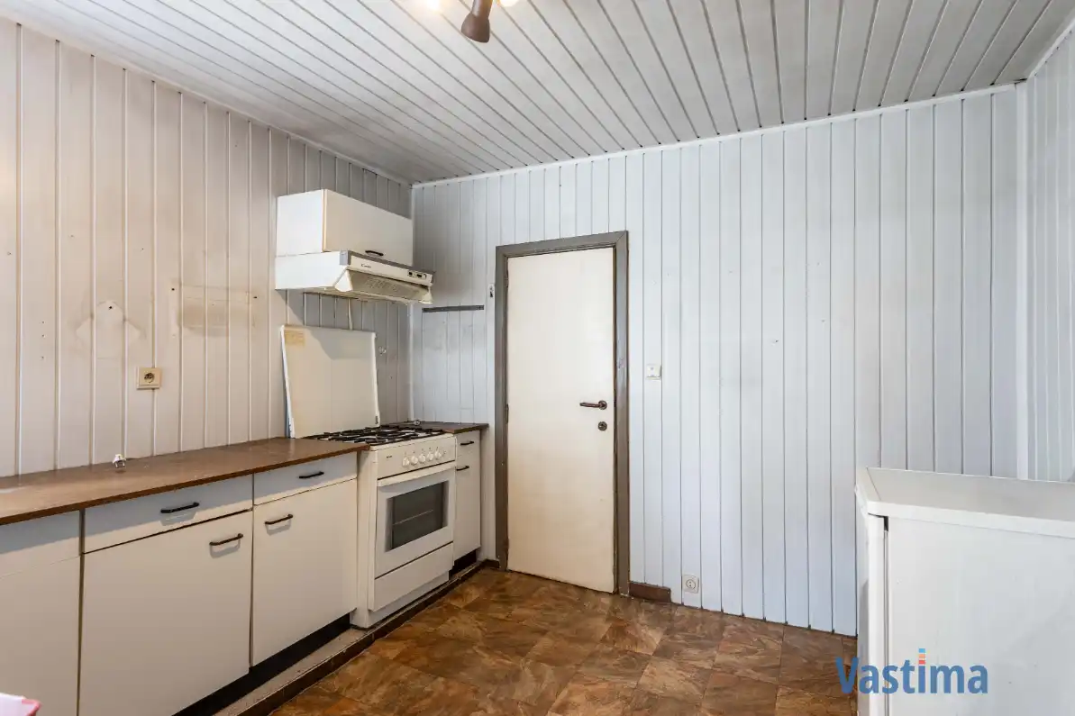 Halfopen woning met uitbreidingsmogelijkheden in hartje Gijzegem foto 9