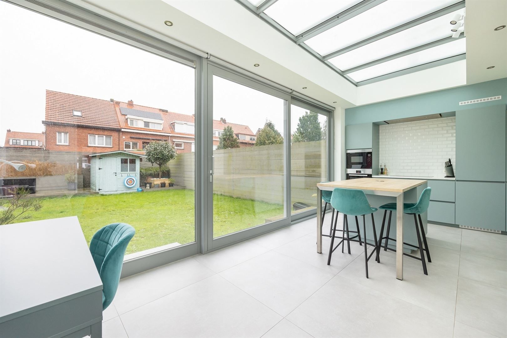 Ruime halfopen woning met tuin, garage en 4 slaapkamers foto 6