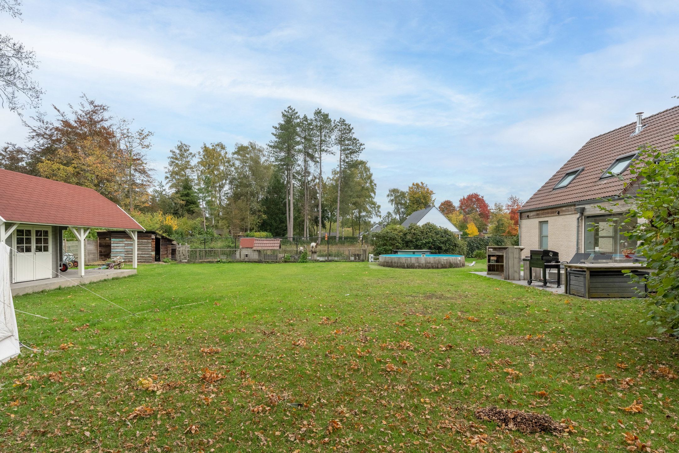 Ruime villa met 5/6 slpks op een perceel van 1.765 m²  foto 44