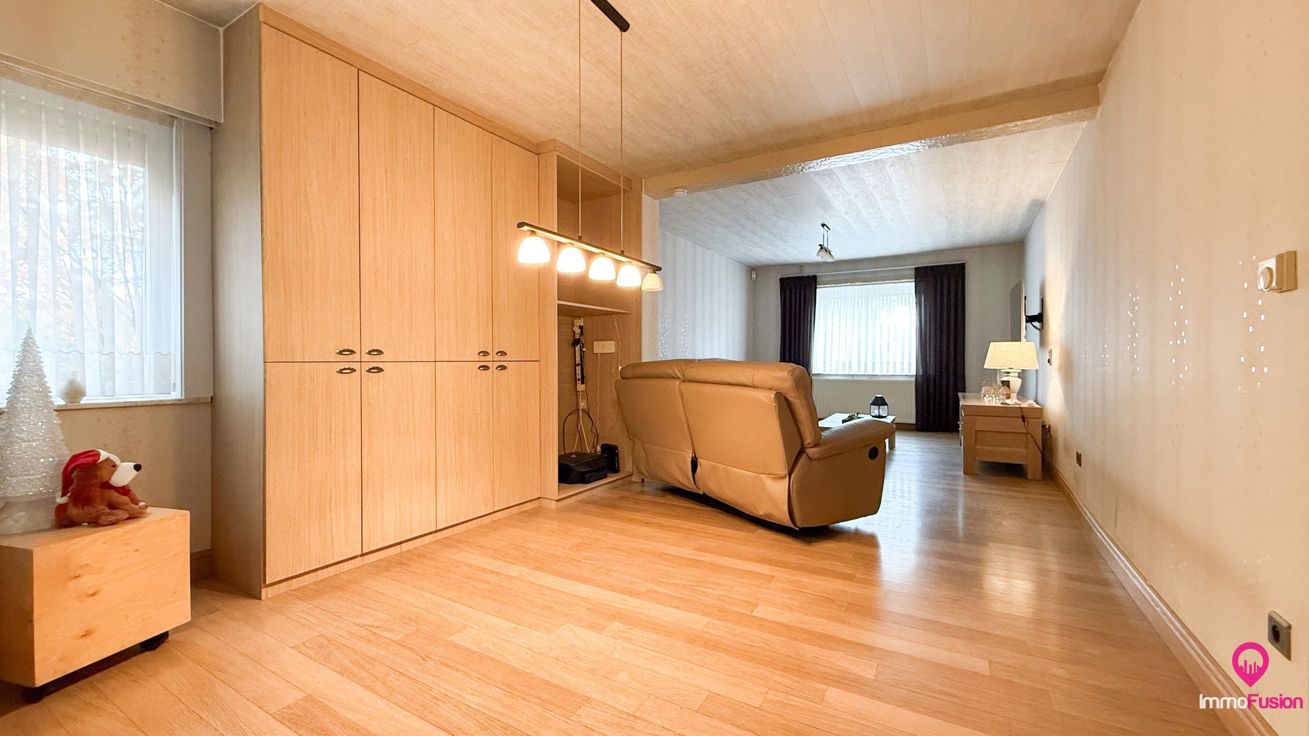 Charmante halfopen bebouwing met mooi perceel van ca 10are! foto 5