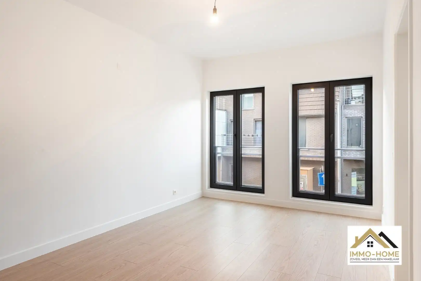 Ruim instapklaar appartement met twee slaapkamers foto 11