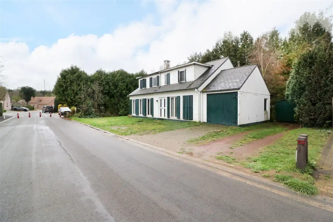 karaktervol, geliefde ligging, 6 slpk, te renoveren foto 29