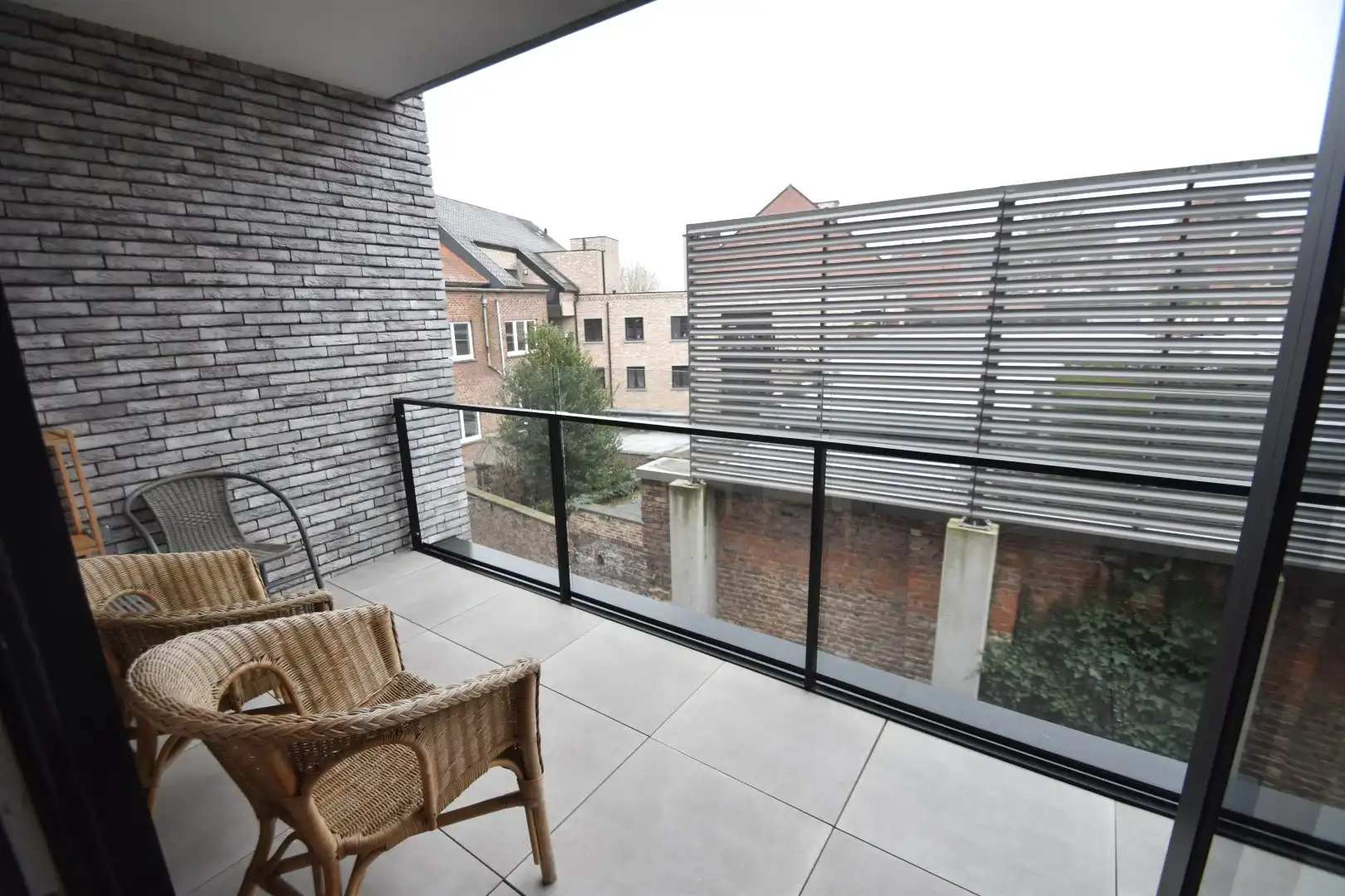 Centraal gelegen nieuwbouw appartement met staanplaats foto 7