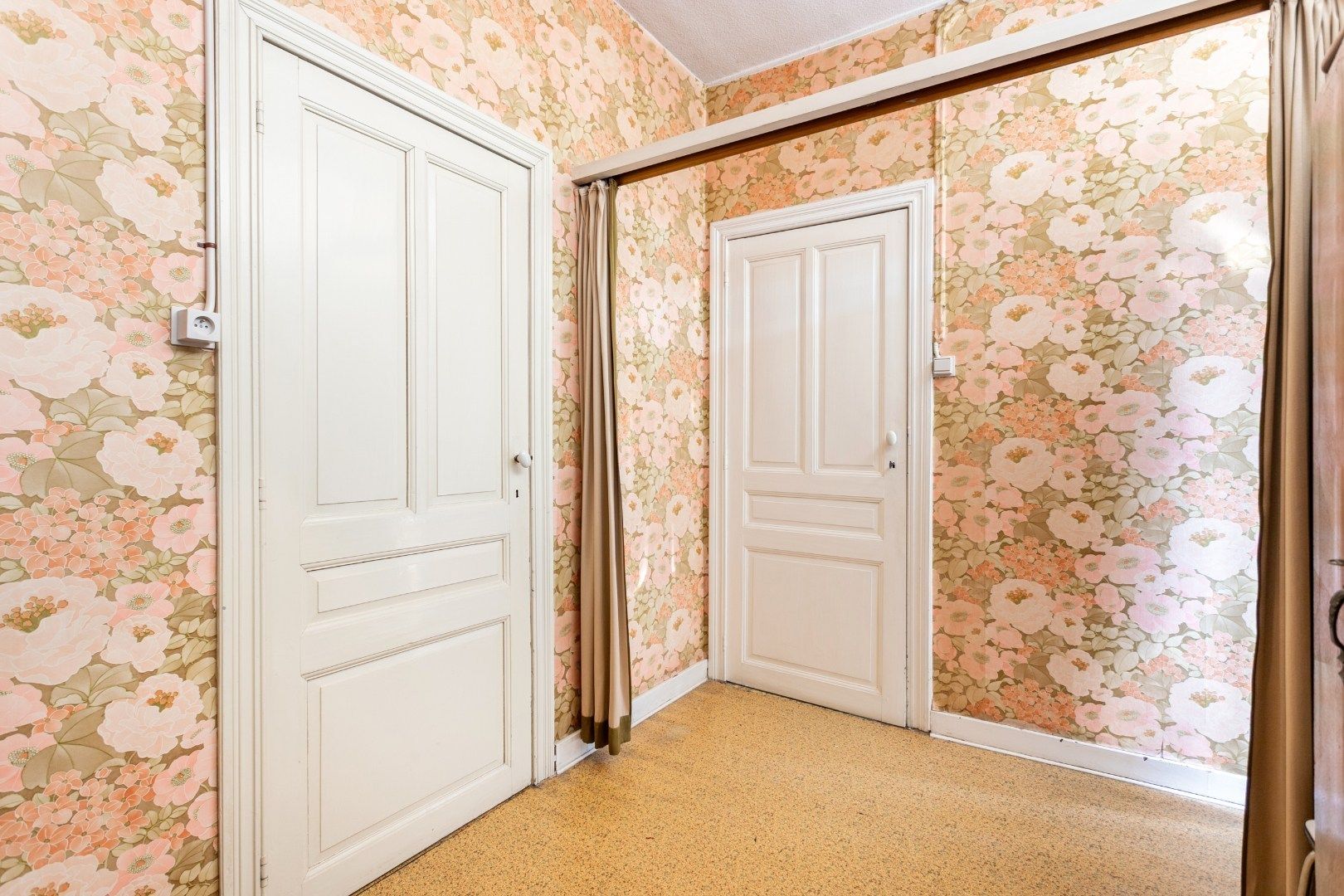 Karaktervolle, te renoveren herenhuis met enorm potentieel te Gooik foto 20