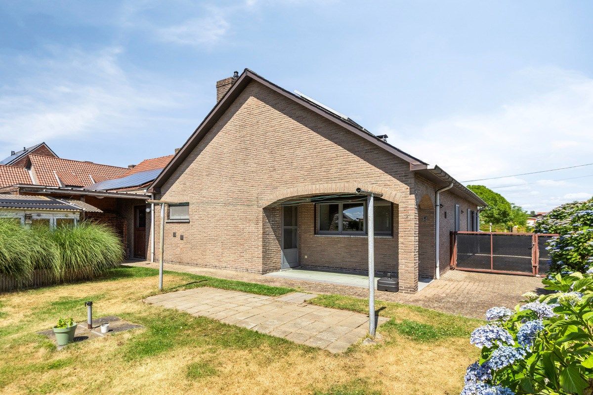 Rustig gelegen gelijkvloers woning met 2 slpks en ruime zolder. foto 16