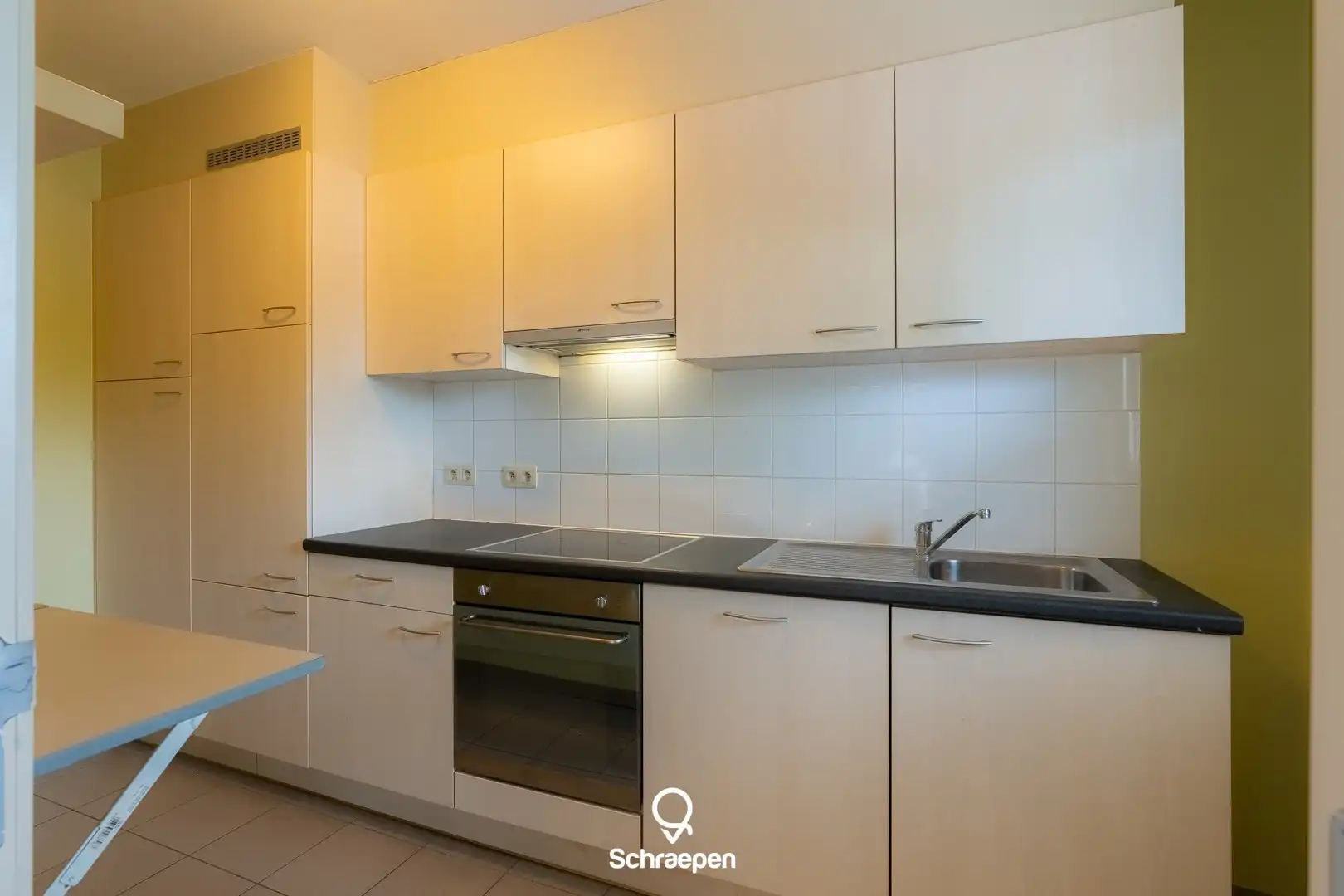 Gelijkvloers appartement met 1 slpk én overdekt terras te Hasselt! foto 3